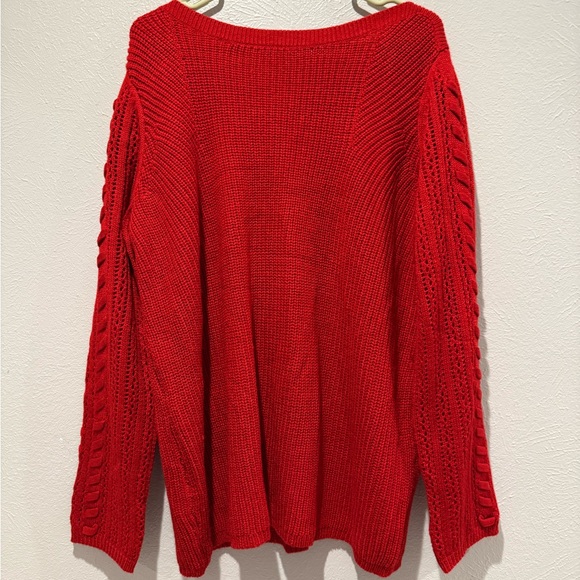 St. John's Bay Sweaters - EUC. St. John's Bay Vibrant Red Crew Neck Sweater. PTP 24”, Length 28”